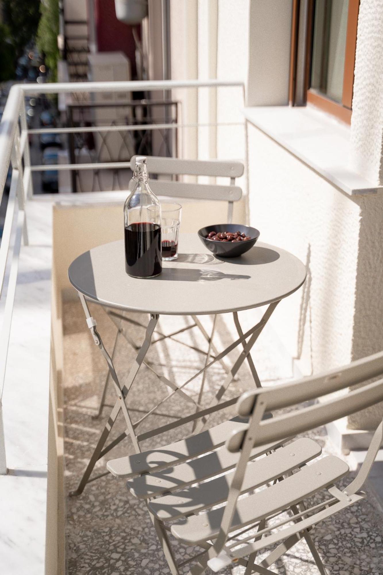 Apartament Mooeve Exarchia Ateny Zewnętrze zdjęcie