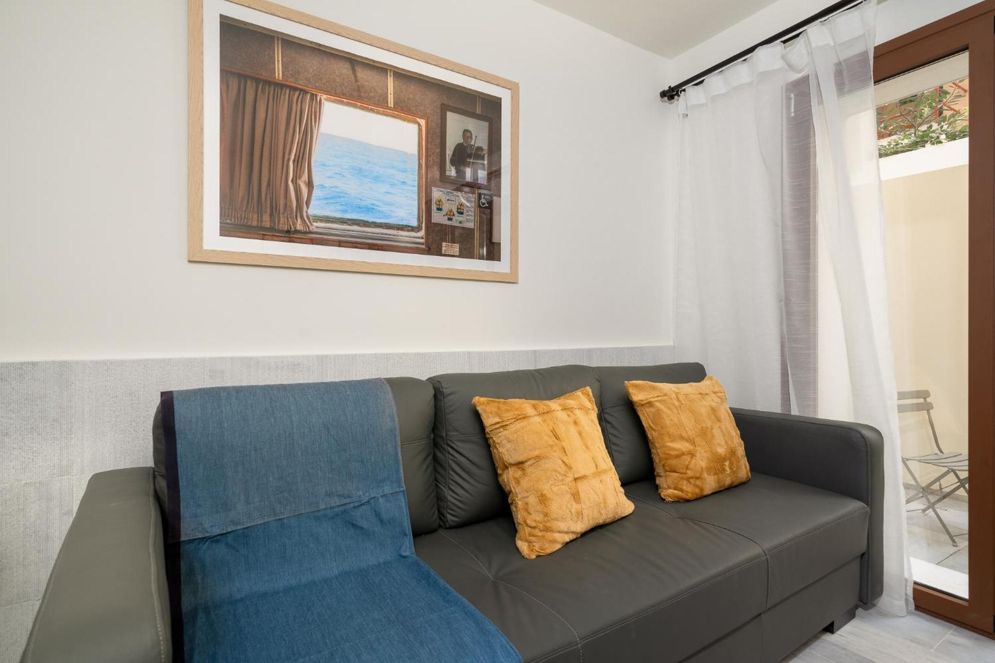 Apartament Mooeve Exarchia Ateny Zewnętrze zdjęcie