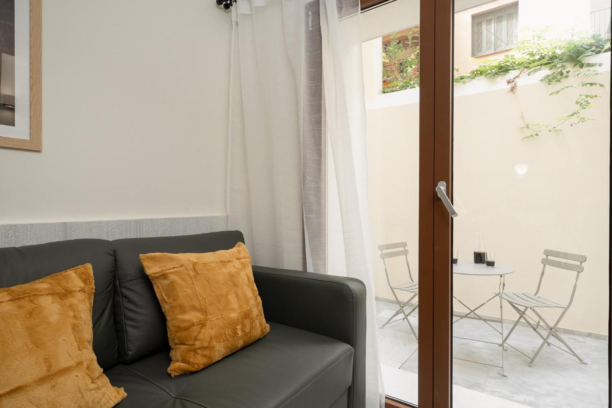 Apartament Mooeve Exarchia Ateny Zewnętrze zdjęcie